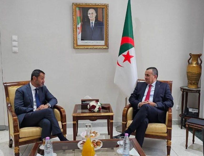 Télécommunications : Zerrouki reçoit le patron du Groupe Ooredoo