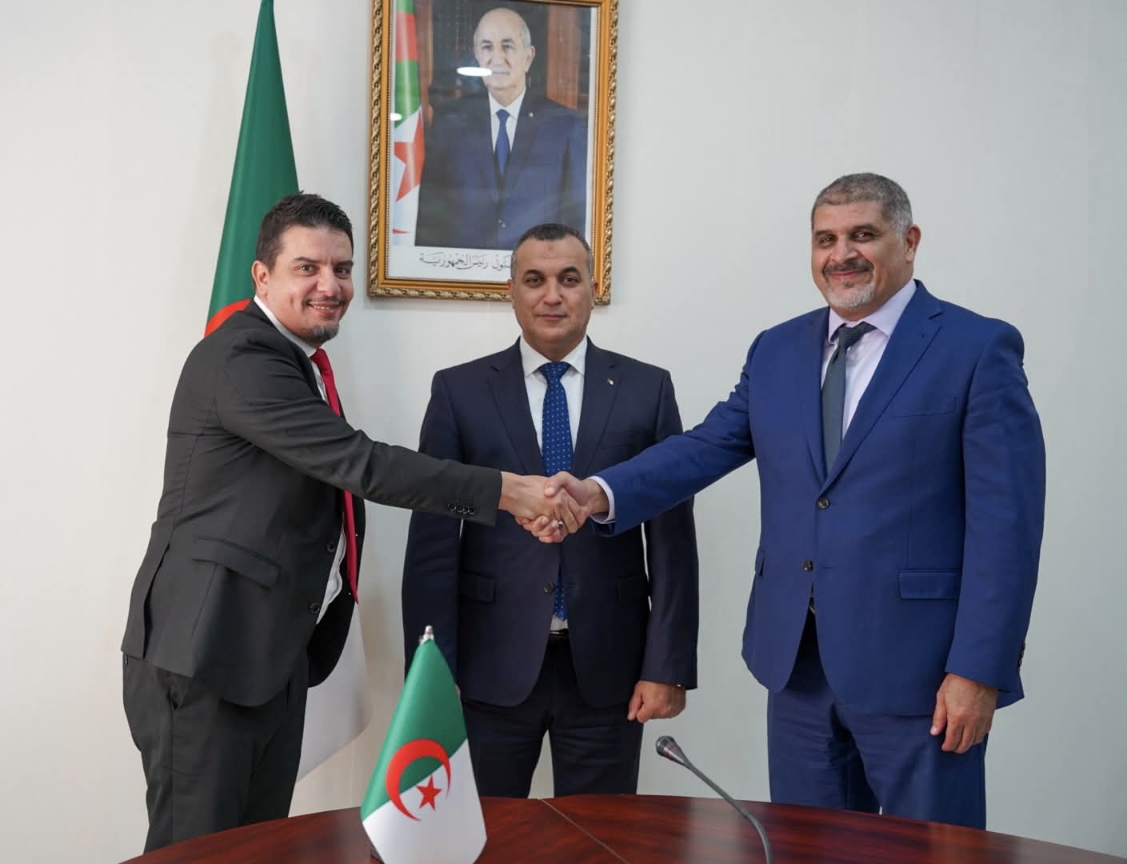 Groupe Télécom Algérie: Zerrouki installe le nouveau Président-Directeur Général
