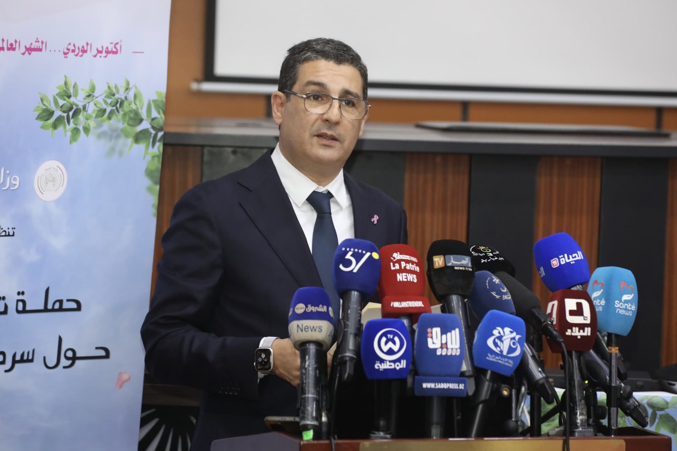 Lancement de deux cliniques mobiles dédiées aux campagnes de dépistage et de sensibilisation à travers le pays
