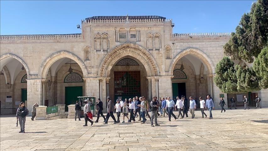 Palestine : des colons sionistes prennent d’assaut l’esplanade d’Al-Aqsa